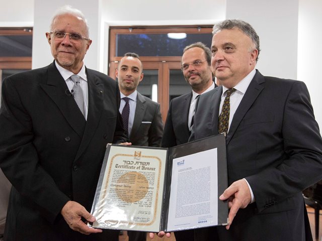 Botschaftsrat Baher Harhour, Botschaft der Arabischen Republik Ägypten, Dr. Nasser Kotby, Neffe von Dr. Helmy, Botschafter Jeremy Issacharoff und Botschafter Dr. Felix Klein